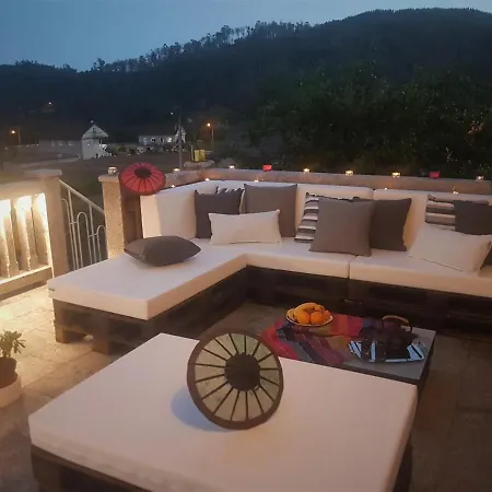 Dom wakacyjny O Eido De Celia Ponteareas